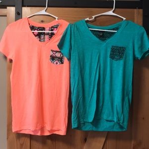 2 Rue 21 T-shirts lot